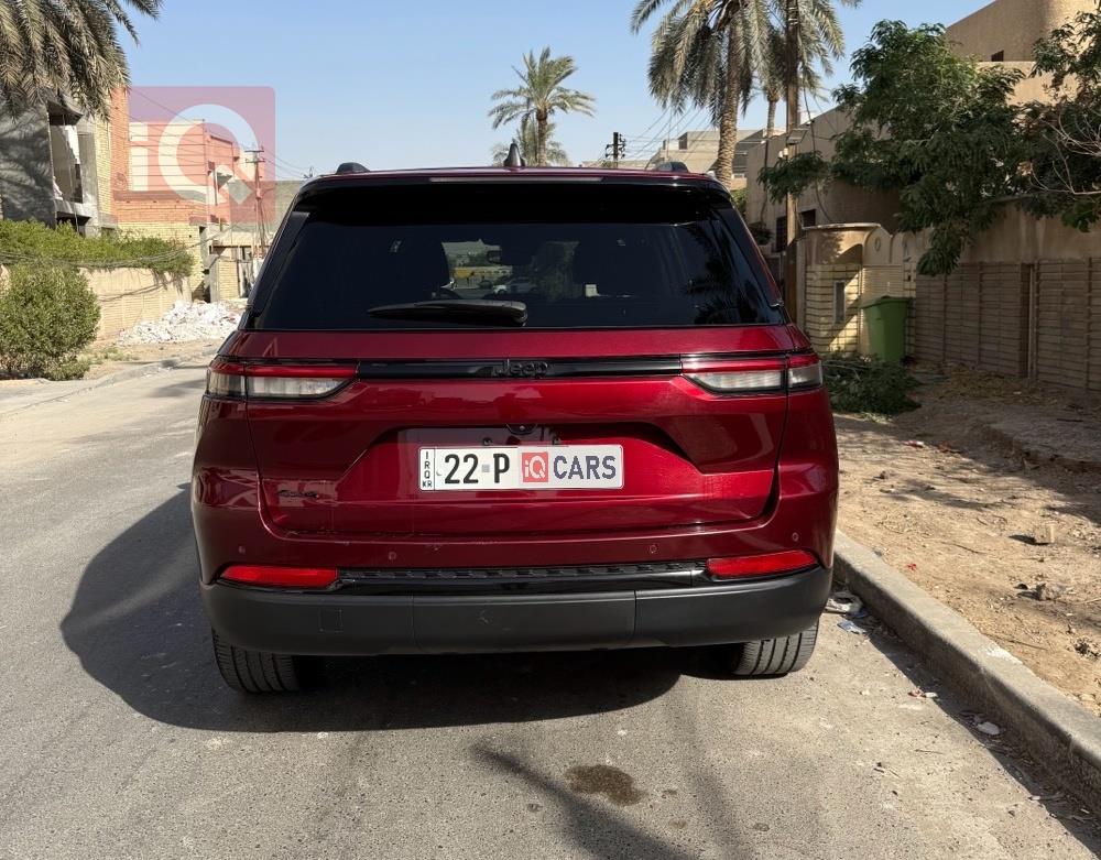 جيب جراند شيروكي